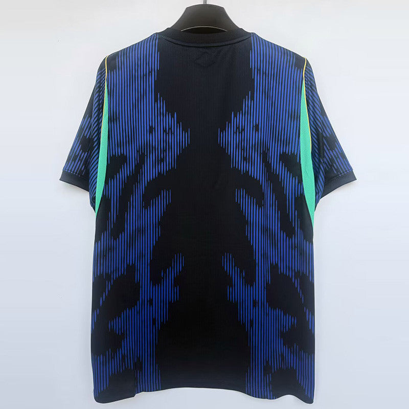 BRÉSIL EXTÉRIEUR 26/27